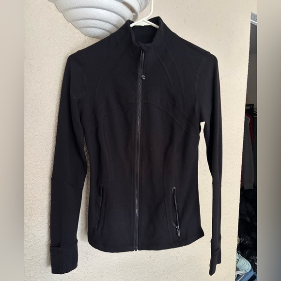 Size 8 Lululemon Define Jacket - Picture 1 of 4